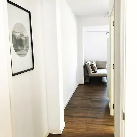 Goya Atico Apartment *